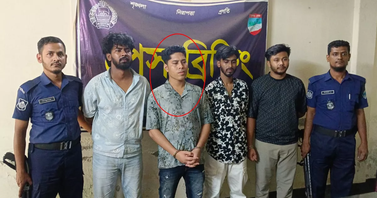 ভারতে পালানোর পথে যশোরে গ্রেপ্তার চট্টগ্রামের শীর্ষ সন্ত্রাসী ডেভিড ইমনসহ ৪ জন